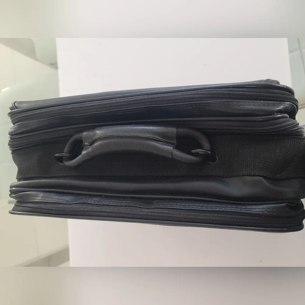 CTX Laptop Briefcase Business Bag Black